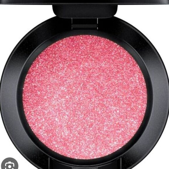 Mac Cosmetics DazzleShadow - Picture 2 of 6